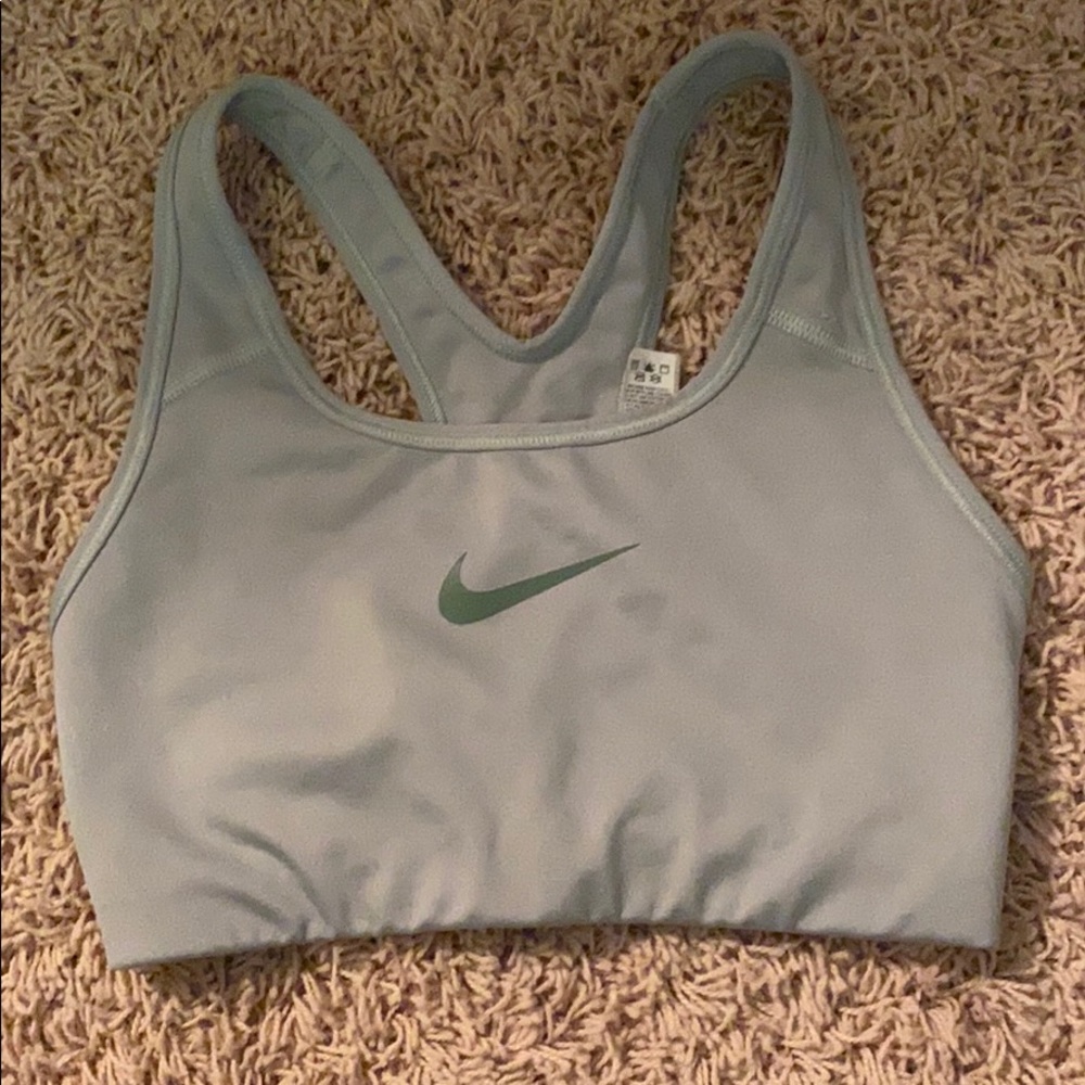 nike sports bra